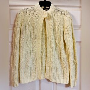 Vintage LeRoy Knitwear Women’s 100% Wool Cream One Button Cardigan Sweater Sz M